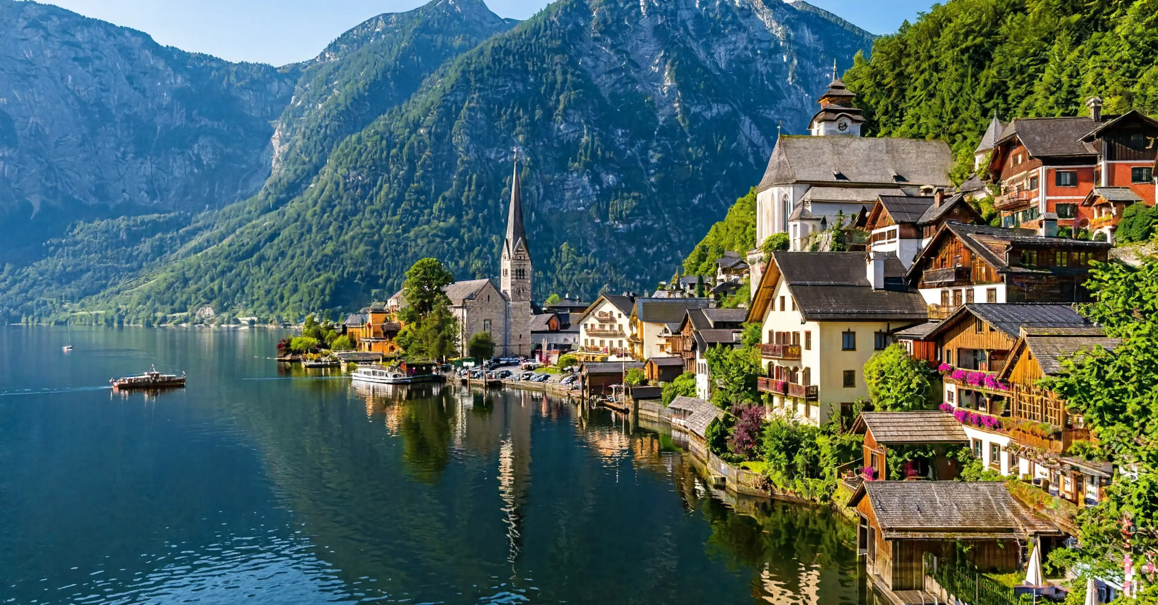 Hallstatt village, Hallstätter See and Alpine mountains on a private transfer from Salzburg